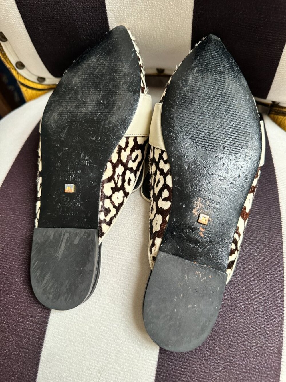 Kat Maconie Issa Black White Calf Hair Pointed Toe Mules Sz 7 - Picture 11 of 11